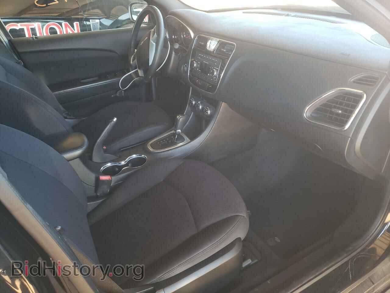 2013 CHRYSLER 200 - VIN: 1C3CCBBG9DN659976 - Фото 5