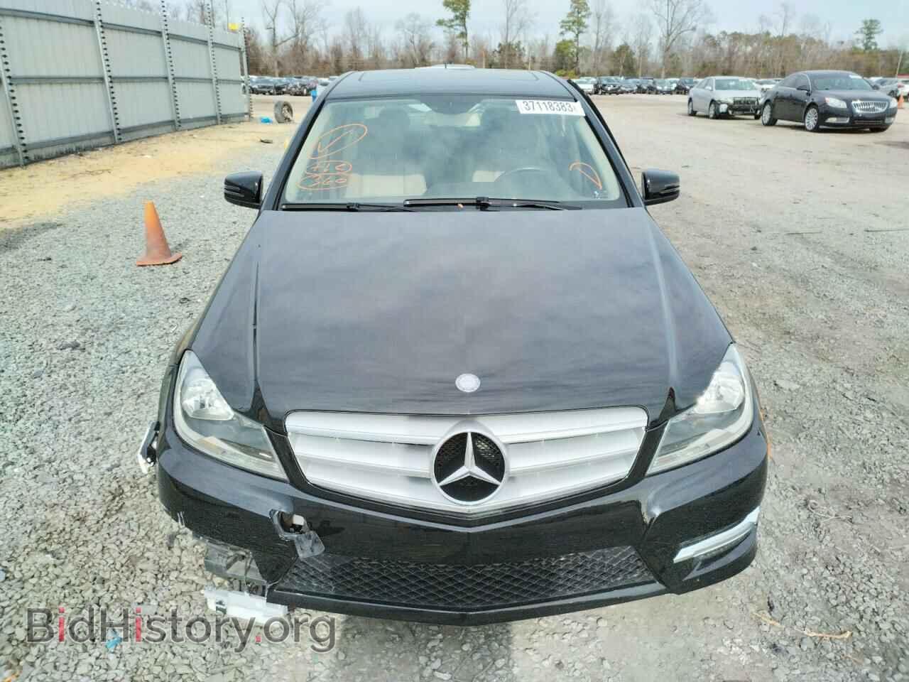 2013 MERCEDES-BENZ C-CLASS - VIN: WDDGF4HB2DR242564 - Фото 5