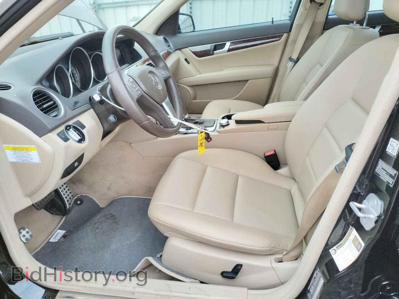 2013 MERCEDES-BENZ C-CLASS - VIN: WDDGF4HB2DR242564 - Фото 7