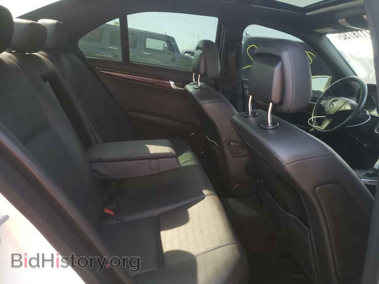 2010 MERCEDES-BENZ C-CLASS - VIN: WDDGF8BB3AR123031 - Фото 6