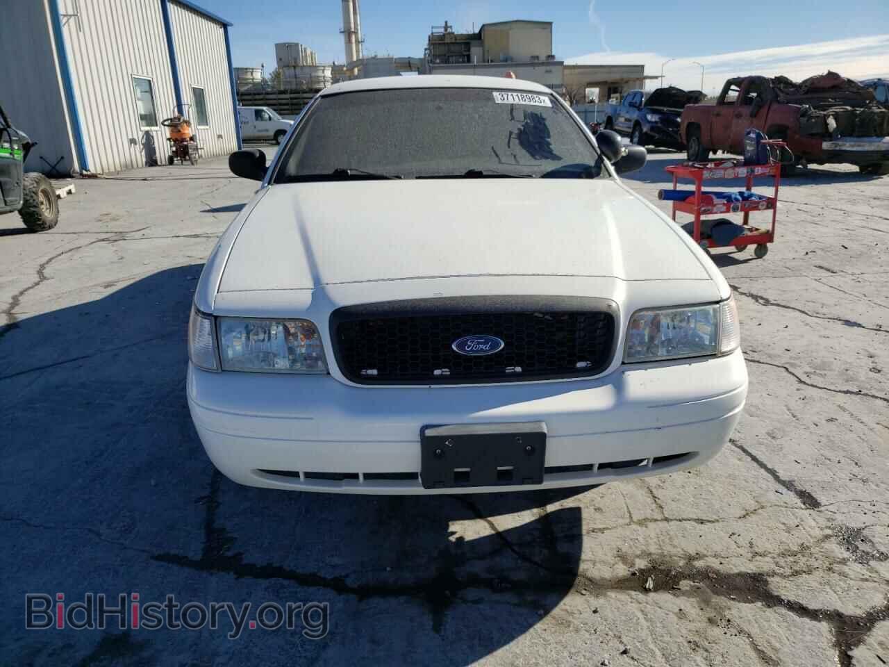 2011 FORD CROWN VIC - VIN: 2FABP7BV7BX112438 - Фото 5