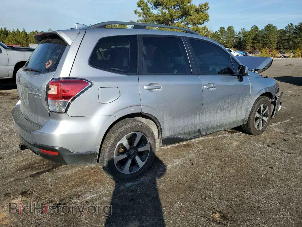 2017 SUBARU FORESTER - VIN: JF2SJAEC9HH407697 - Фото 3