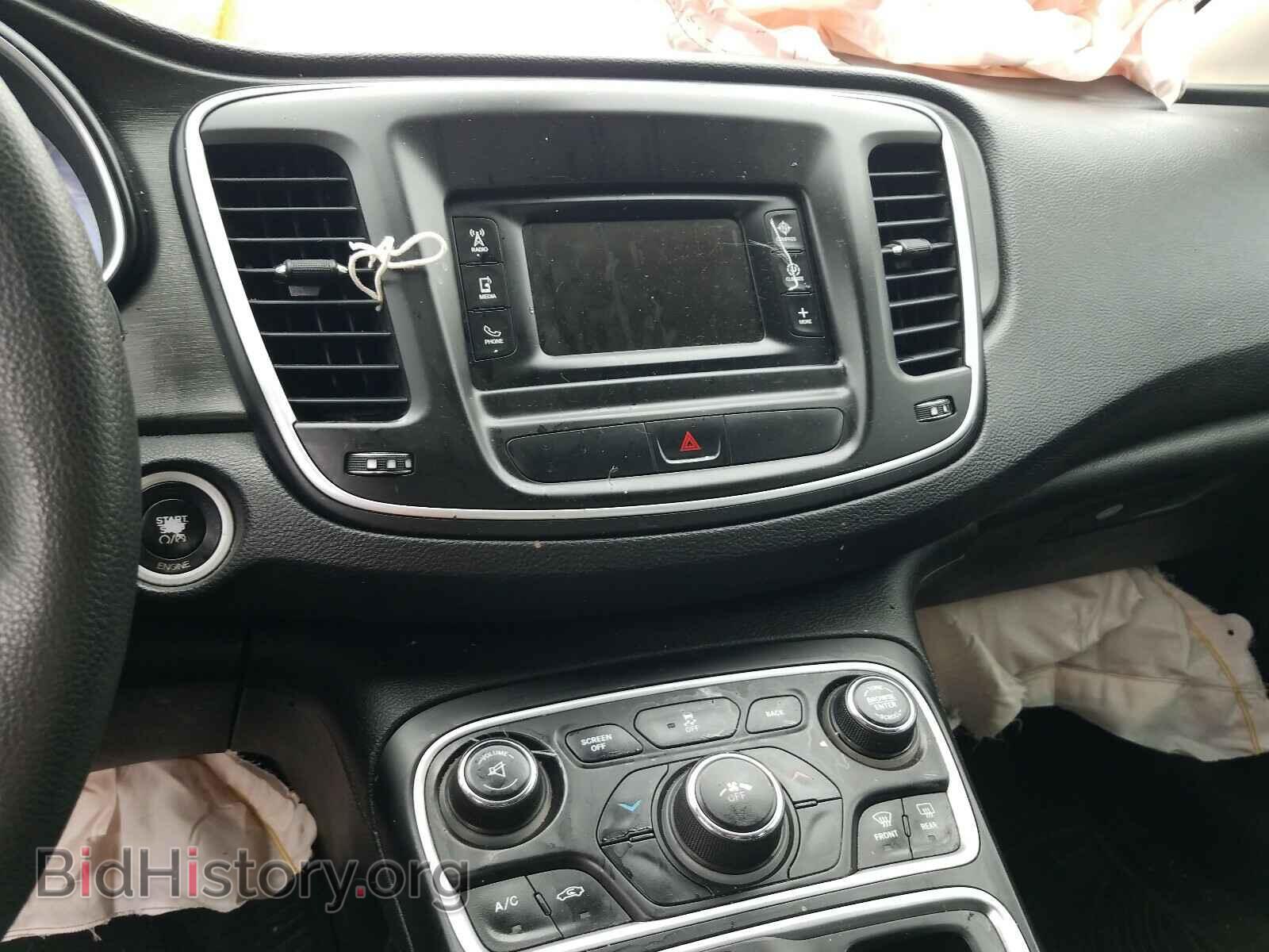 2015 CHRYSLER 200 - VIN: 1C3CCCAB0FN575852 - Photo 9