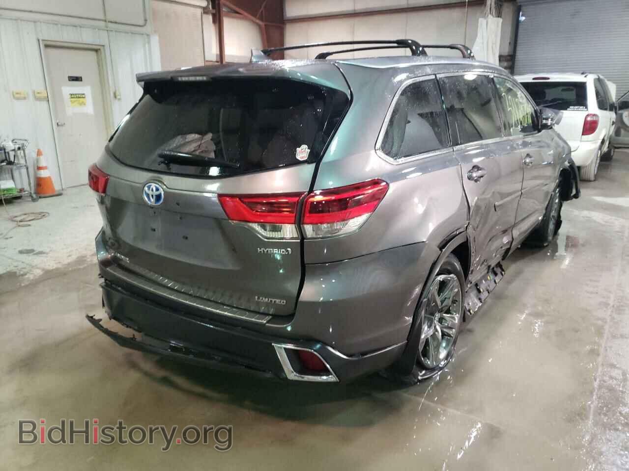2017 TOYOTA HIGHLANDER - VIN: 5TDDGRFH3HS022873 - Фото 4