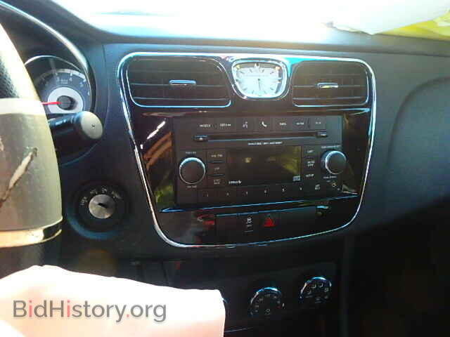 2014 CHRYSLER 200 - VIN: 1C3CCBBB7EN107883 - Фото 9