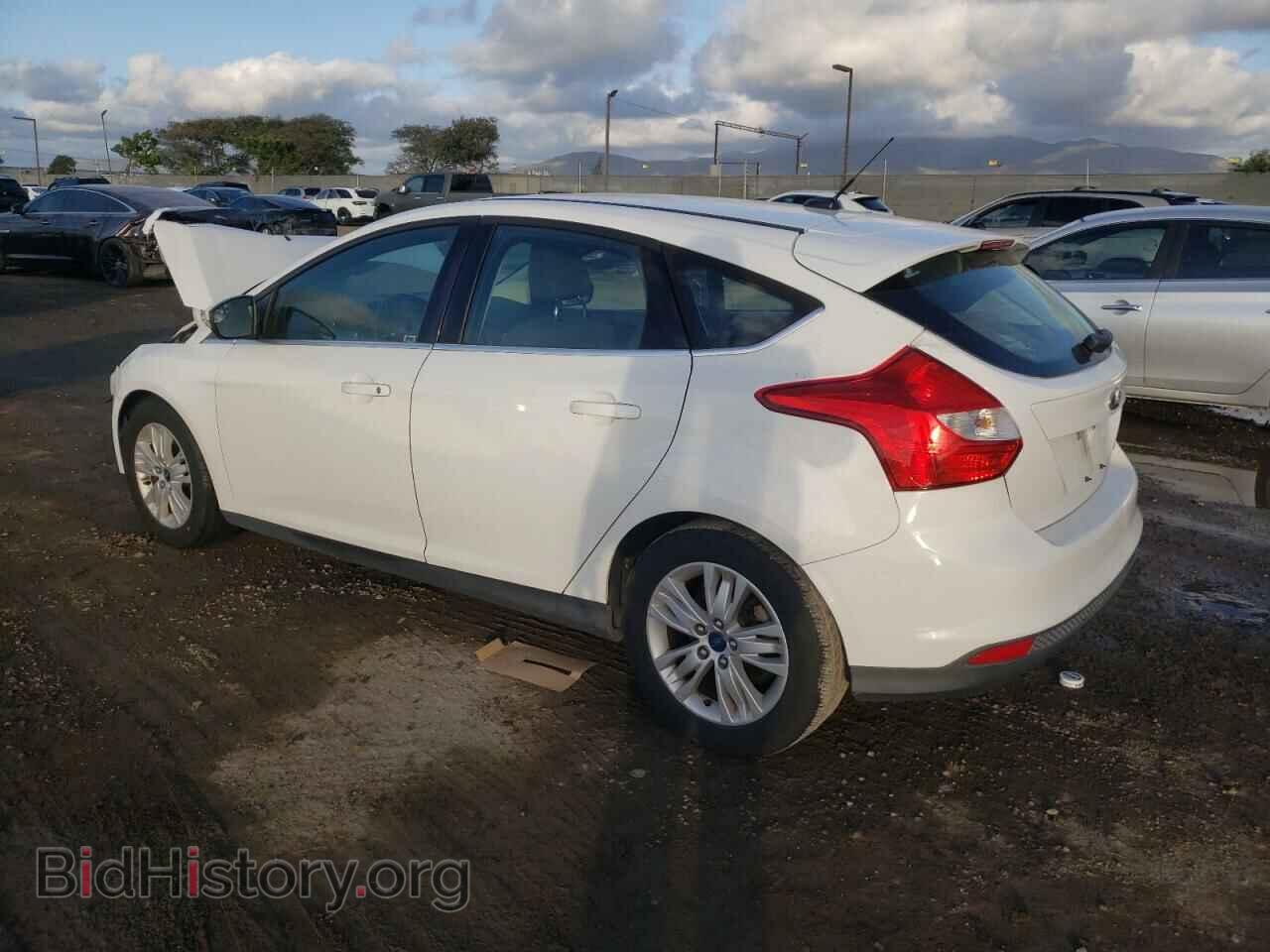 2012 FORD FOCUS - VIN: 1FAHP3M21CL339757 - Фото 2
