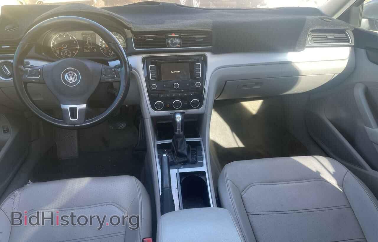 2012 VOLKSWAGEN PASSAT - VIN: 1VWBP7A36CC046597 - Фото 9
