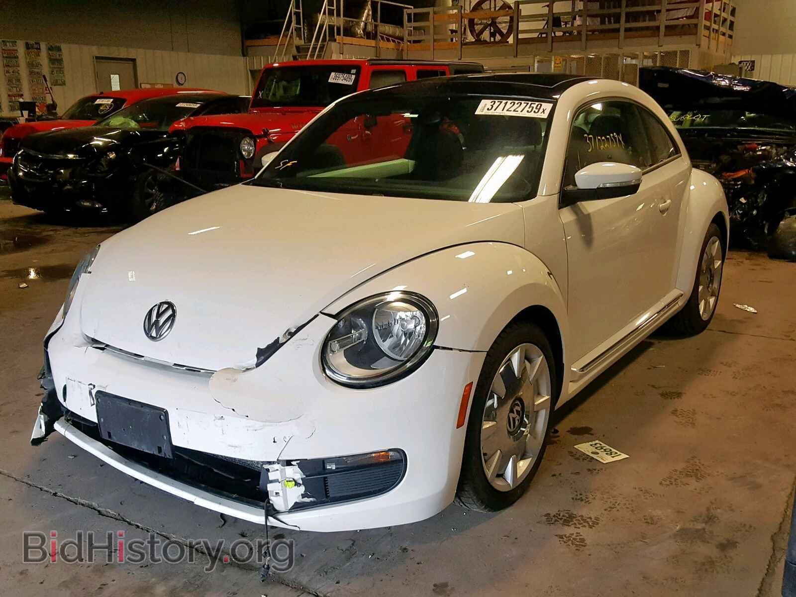 2012 VOLKSWAGEN BEETLE - VIN: 3VWJP7AT3CM610930 - Фото 2