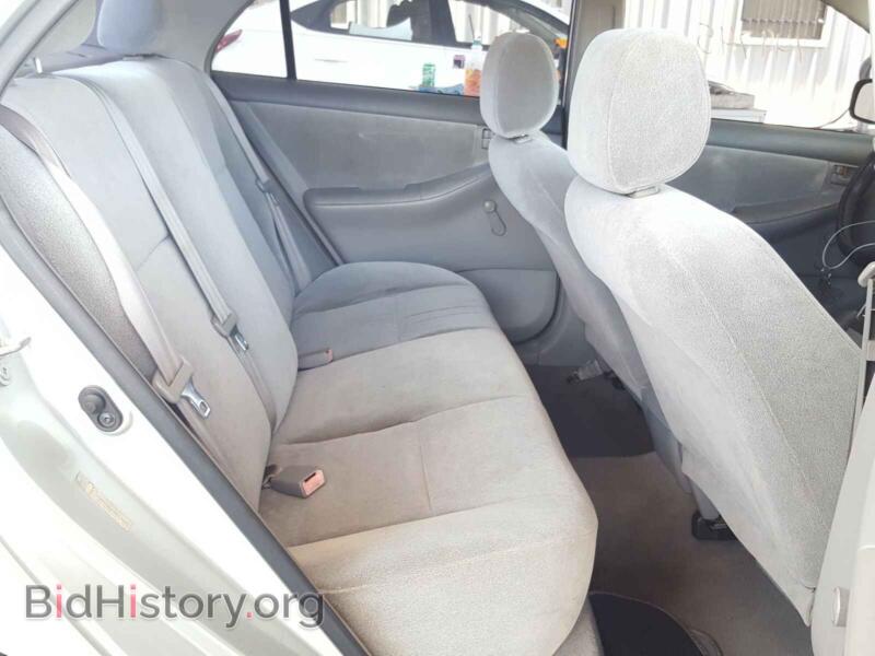 2003 Toyota COROLLA (VIN JTDBR32E630028821) — фото 6 из 10
