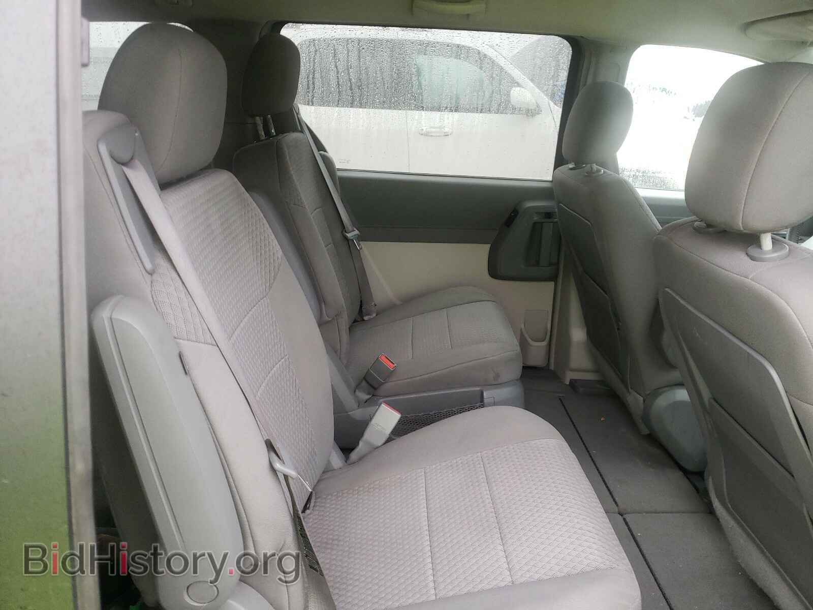 2008 CHRYSLER MINIVAN - VIN: 2A8HR54P58R658906 - Фото 6