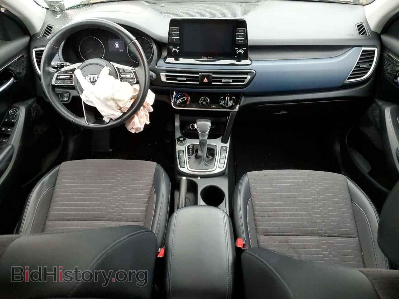 2021 KIA SELTOS - VIN: KNDEUCAA0M7076804 - Фото 8