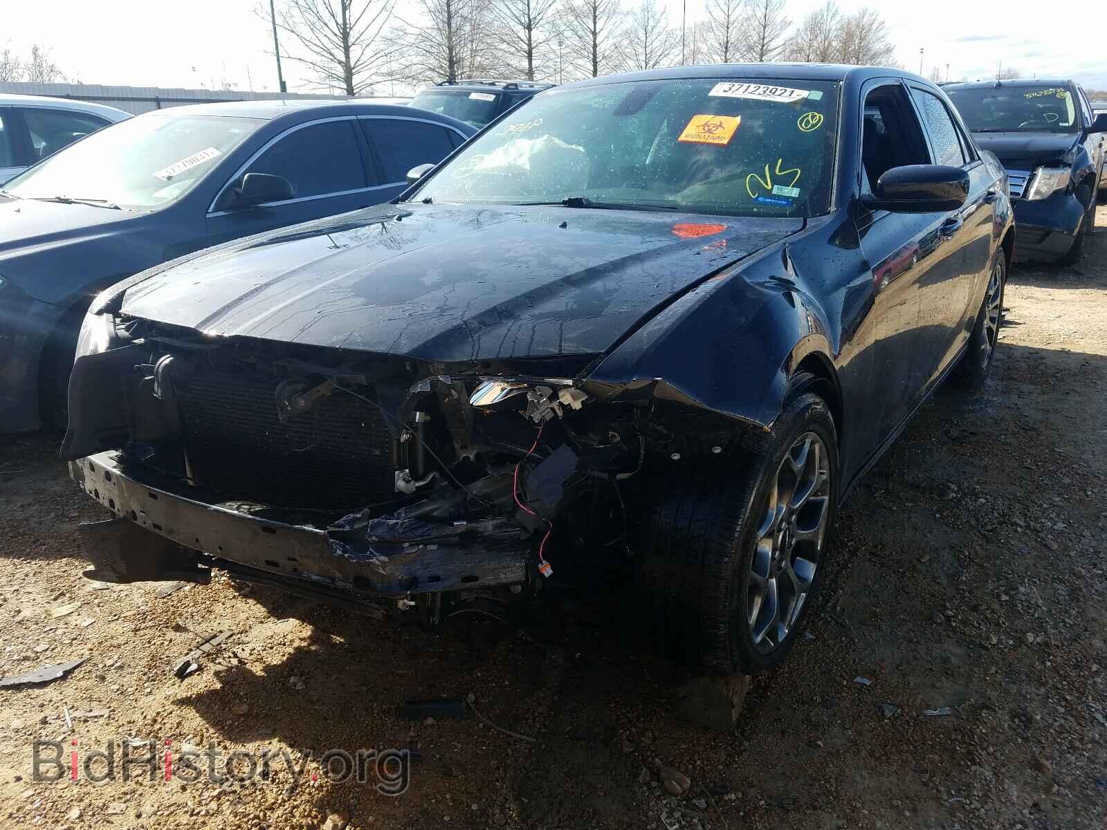 2015 CHRYSLER 300 - VIN: 2C3CCAGG2FH876364 - Фото 2