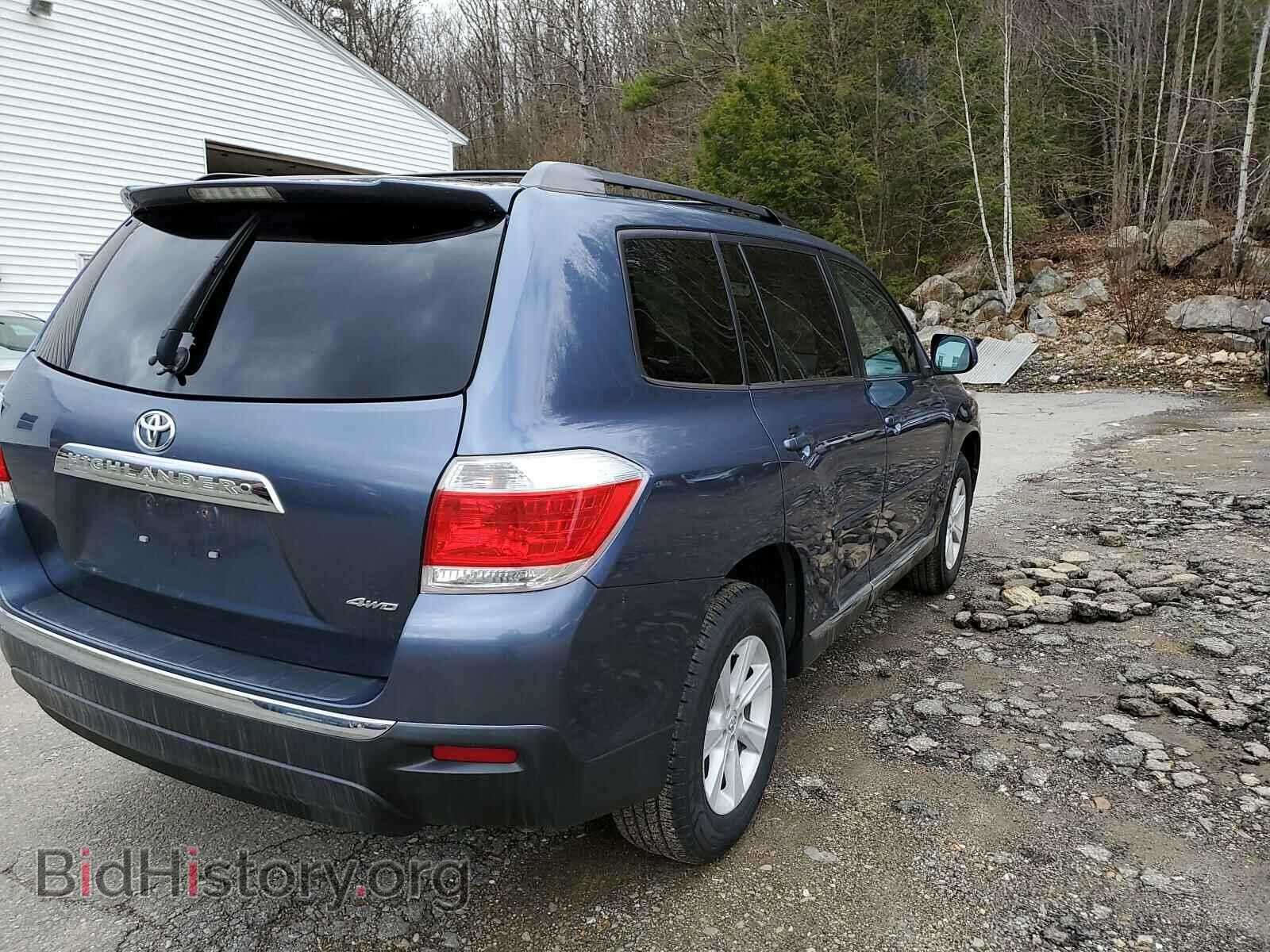 2013 TOYOTA HIGHLANDER - VIN: 5TDBK3EH8DS177787 - Фото 4