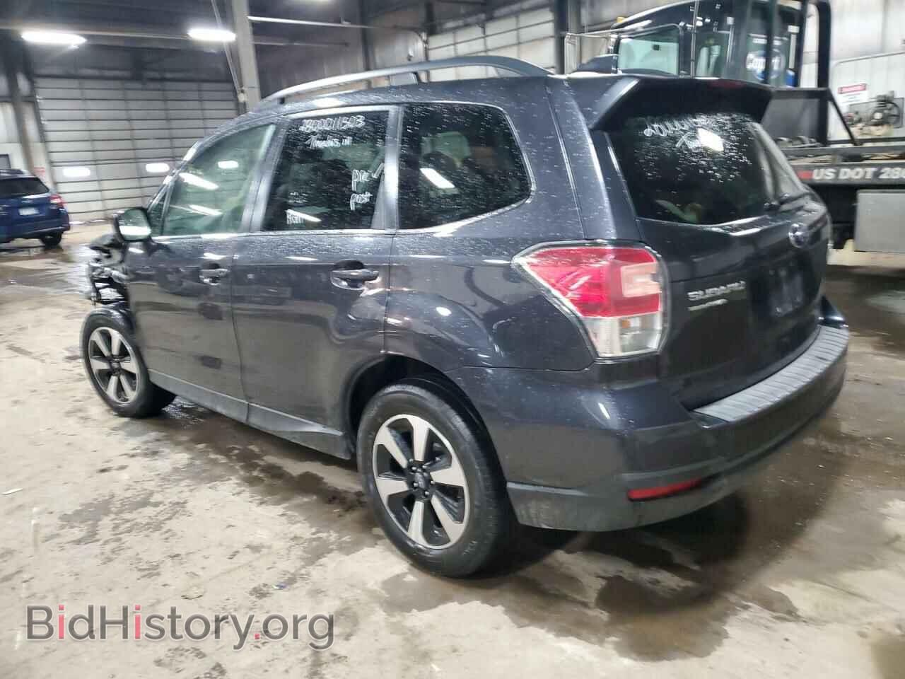 2017 SUBARU FORESTER - VIN: JF2SJAJC8HH544510 - Фото 2