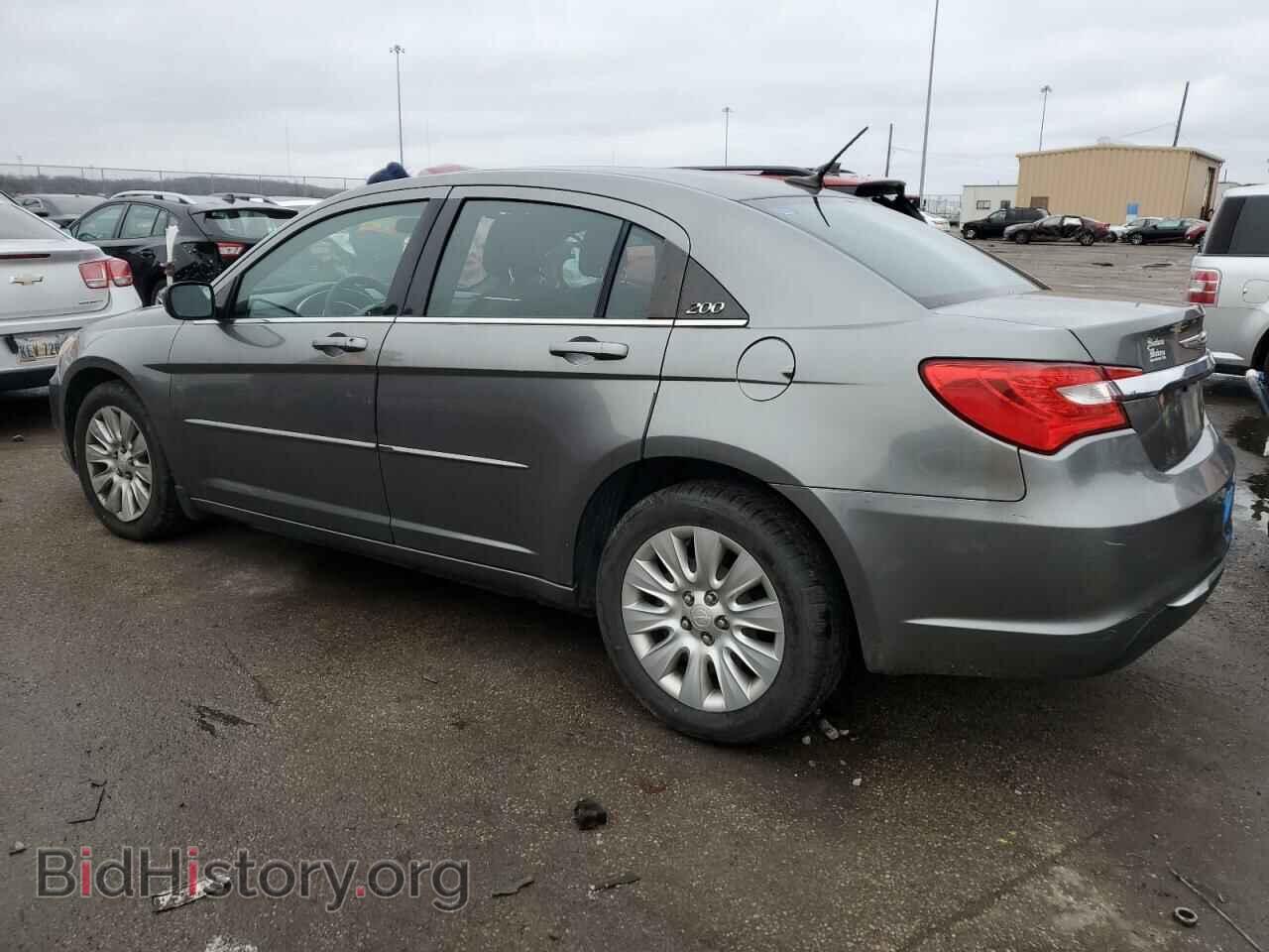 2013 CHRYSLER 200 - VIN: 1C3CCBAB4DN635641 - Фото 2