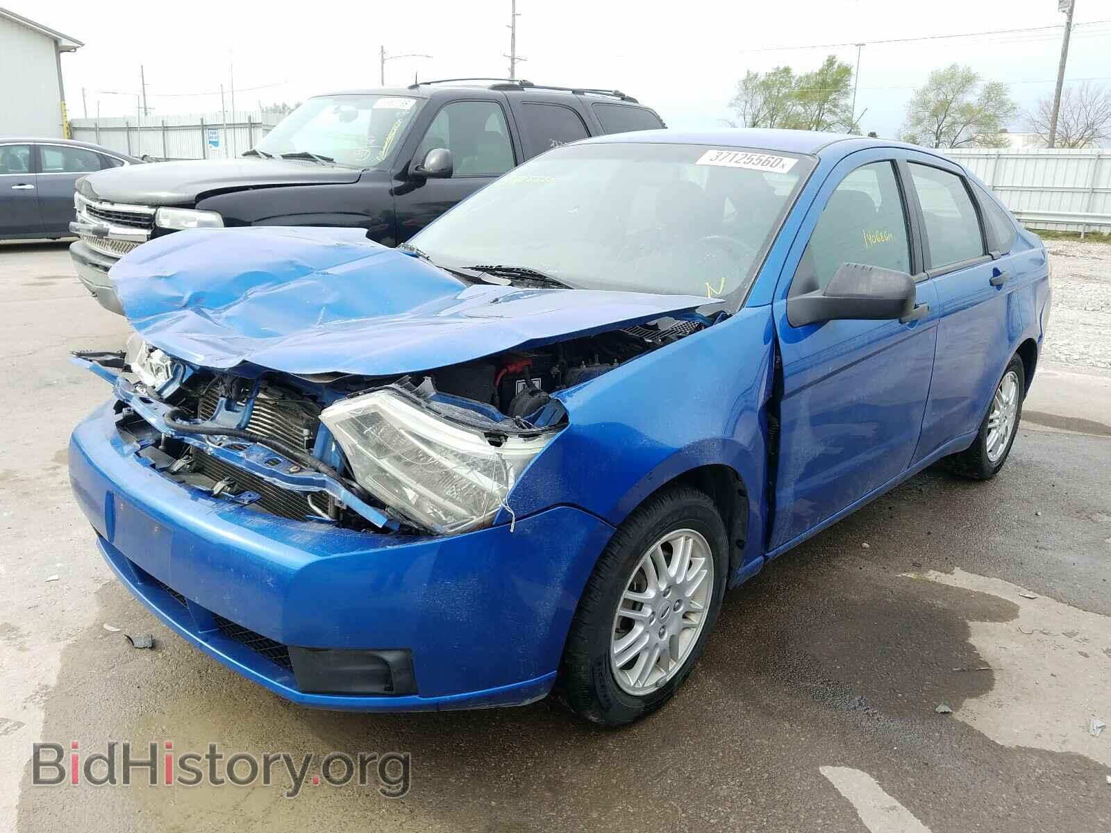 2011 FORD FOCUS - VIN: 1FAHP3FN8BW140158 - Фото 2