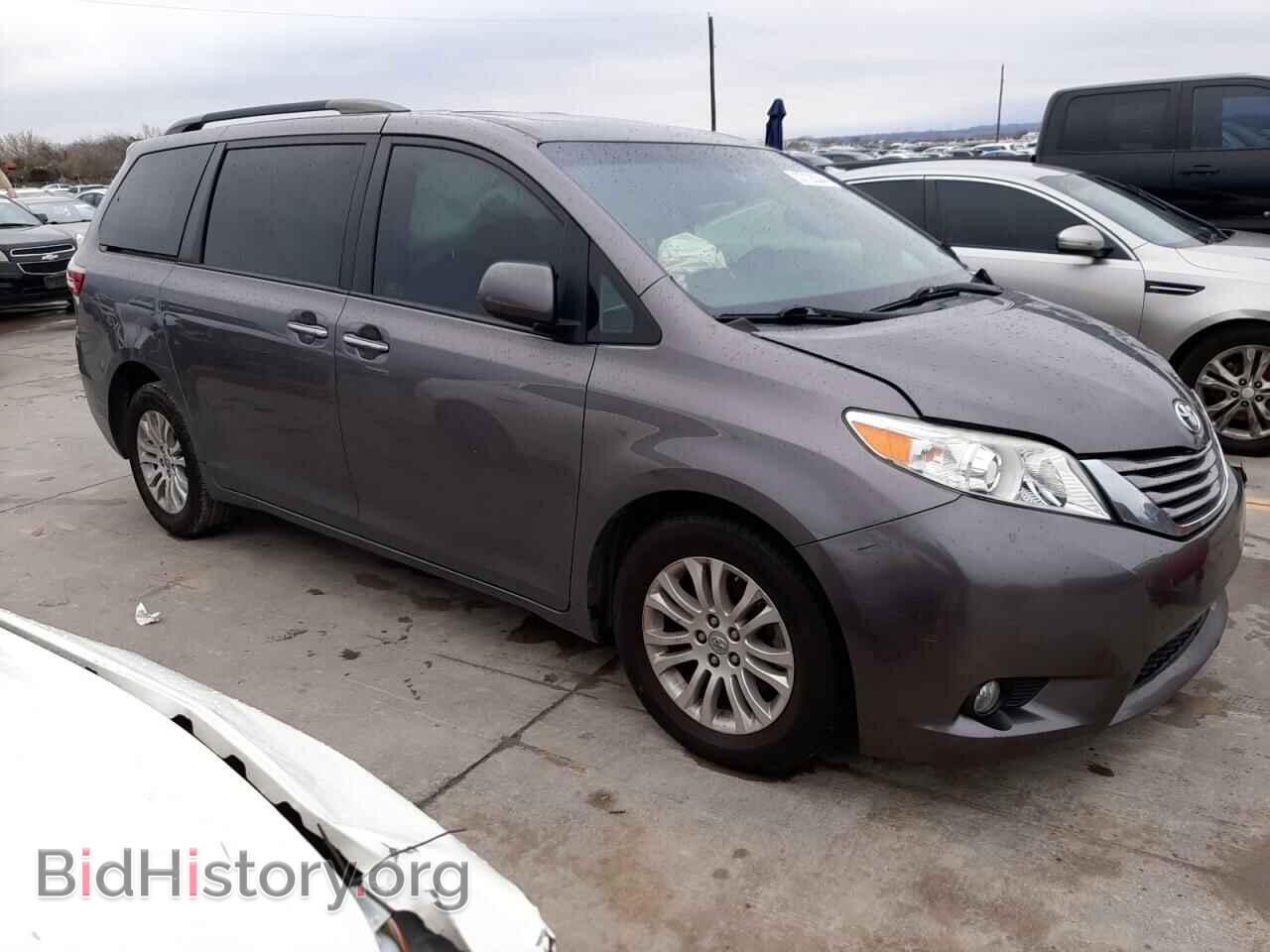2017 TOYOTA All Models - VIN: 5TDYZ3DC4HS898030 - Фото 4