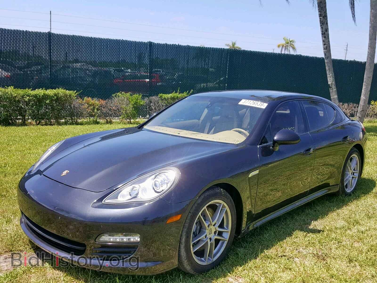 2013 PORSCHE PANAMERA - VIN: WP0AA2A78DL013947 - Фото 2