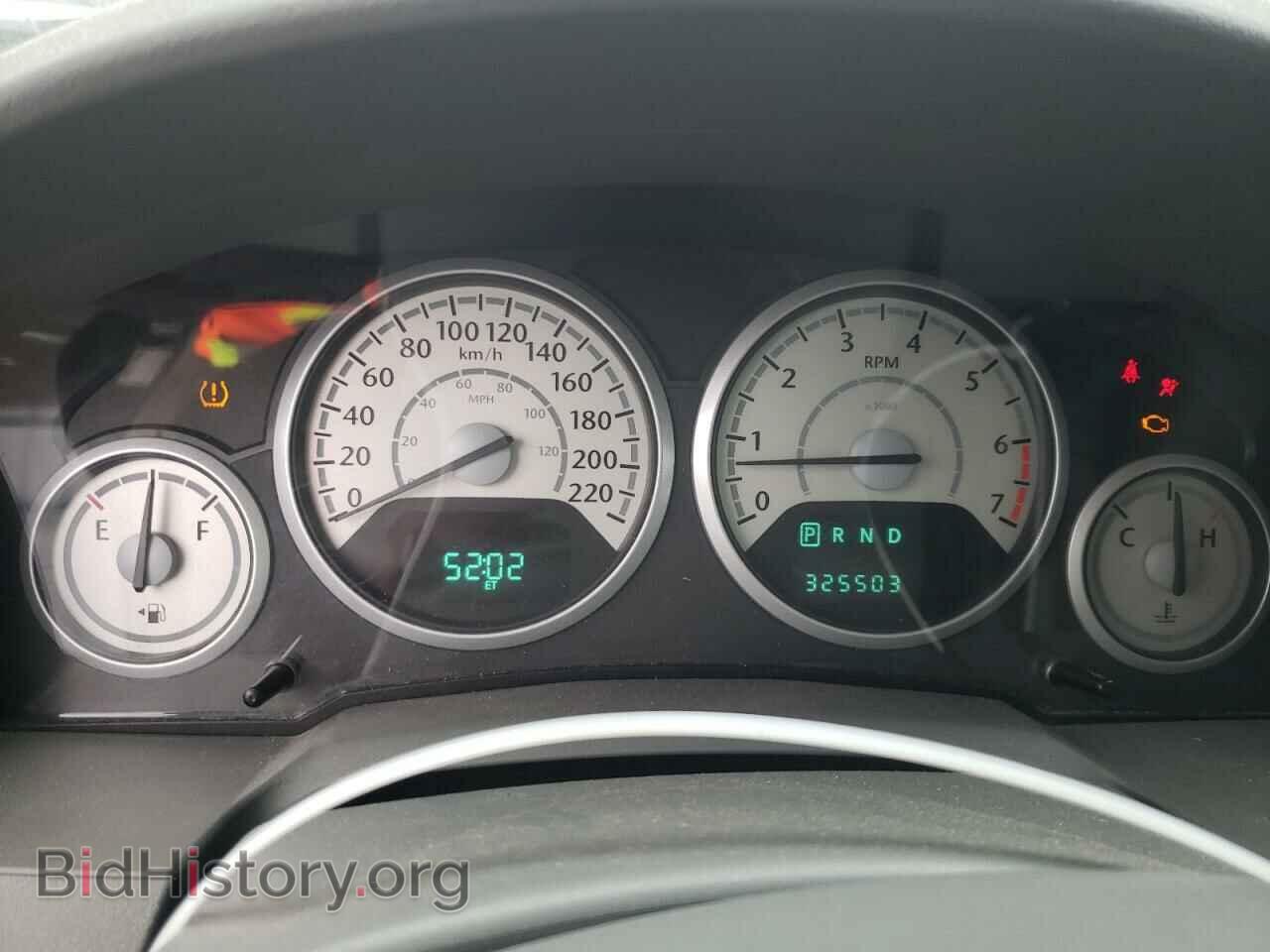 2008 CHRYSLER MINIVAN - VIN: 2A8HR54PX8R811909 - Фото 9