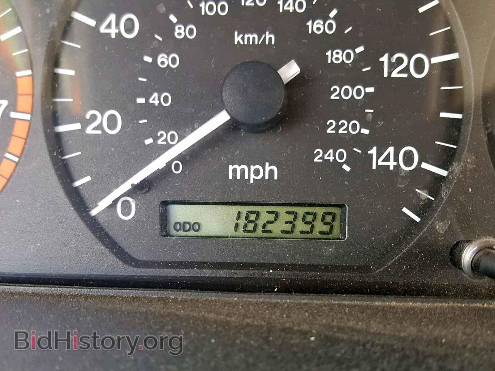 1999 MAZDA 626 - VIN: 1YVGF22C8X5829843 - Фото 8