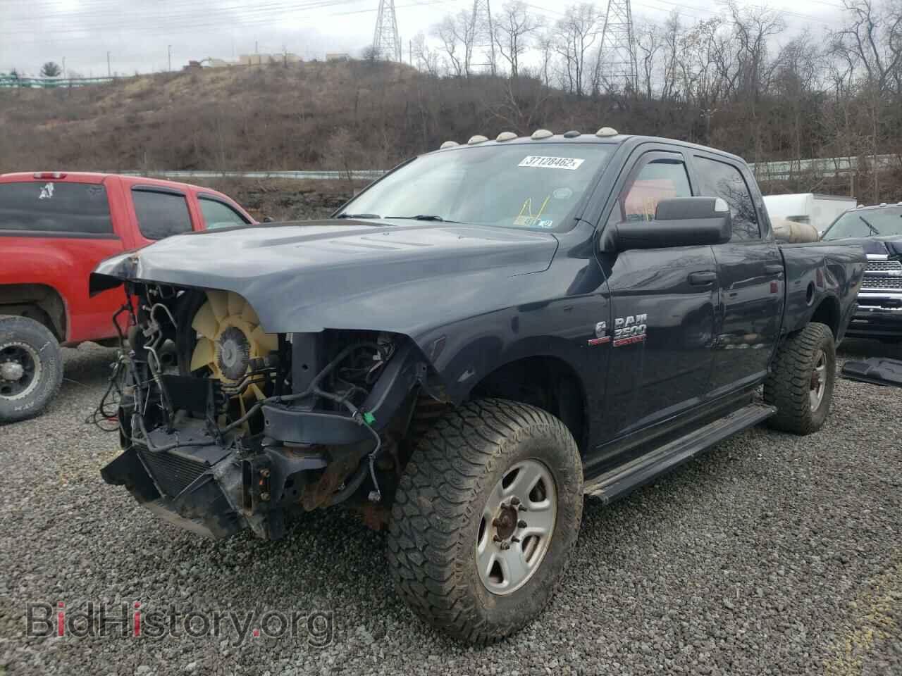 2013 RAM 3500 - VIN: 3C63R3CL1DG568406 - Фото 2