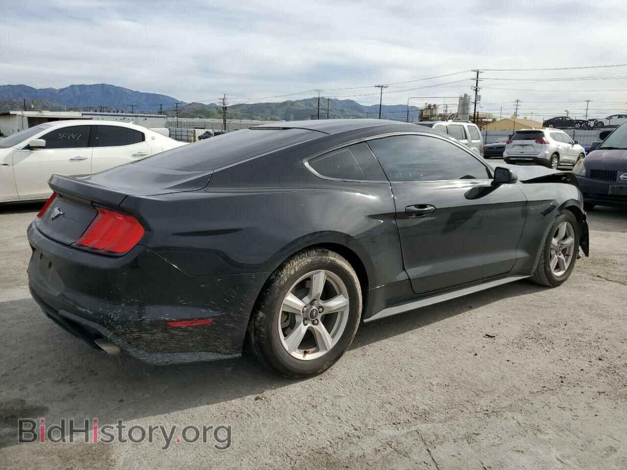2018 FORD MUSTANG - VIN: 1FA6P8TH2J5172711 - Фото 3