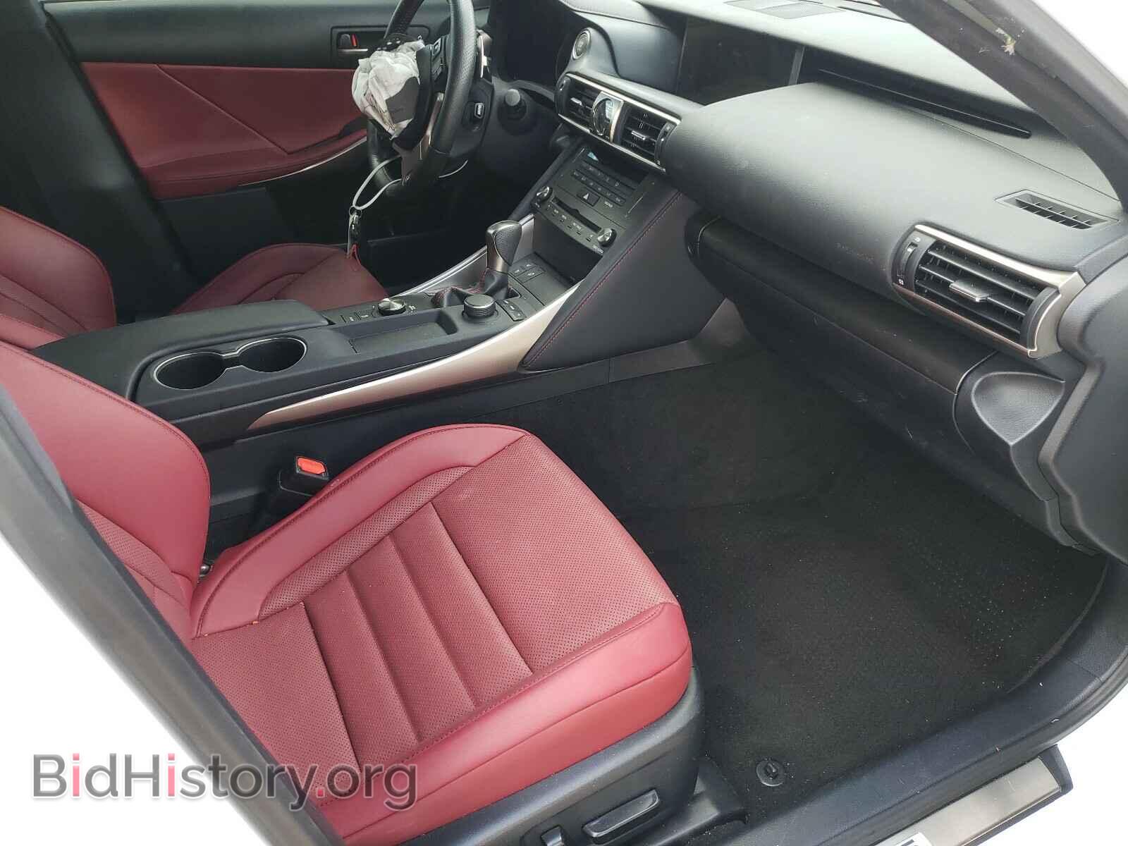 2020 LEXUS IS - VIN: JTHGA1D23L5104842 - Фото 5