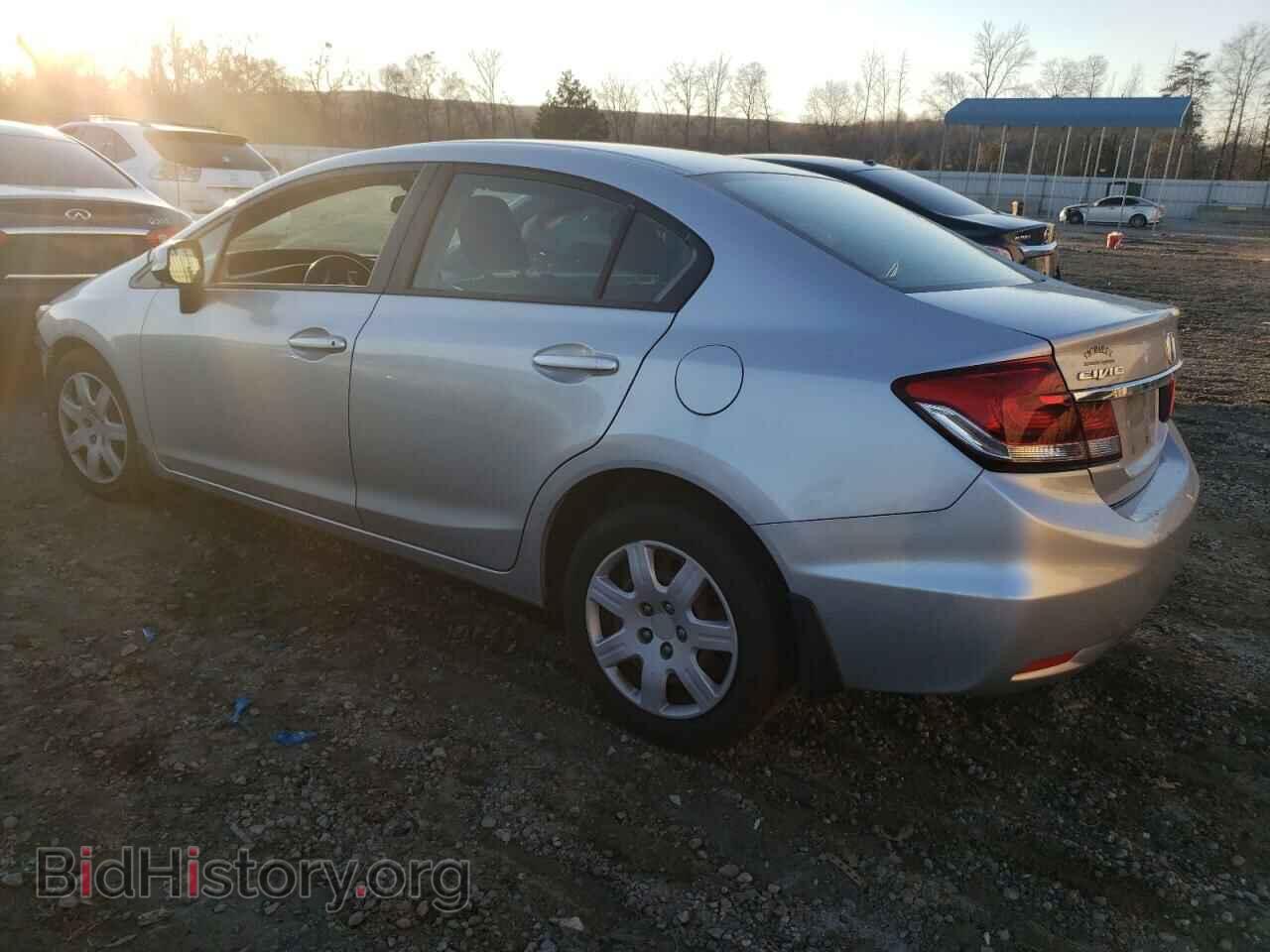 2013 HONDA CIVIC - VIN: 2HGFB2F57DH529693 - Фото 2