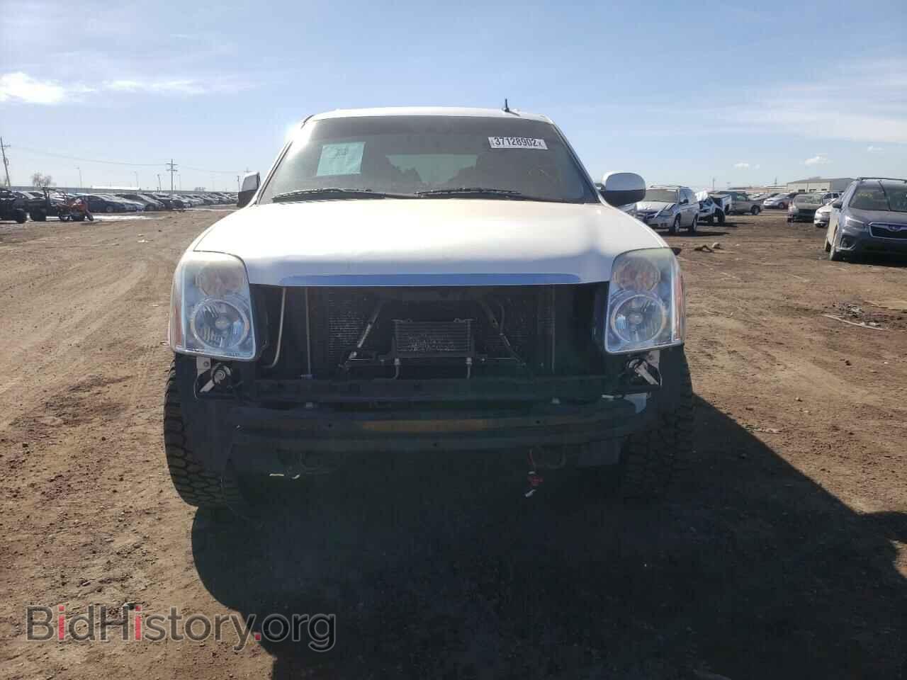 2011 GMC YUKON - VIN: 1GKS2EEF5BR174890 - Фото 9