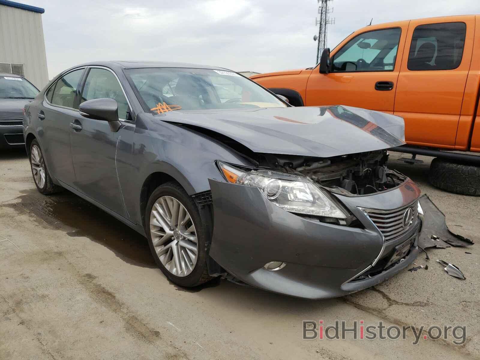 Photo JTHBK1GGXD2001807 - LEXUS ES350 2013