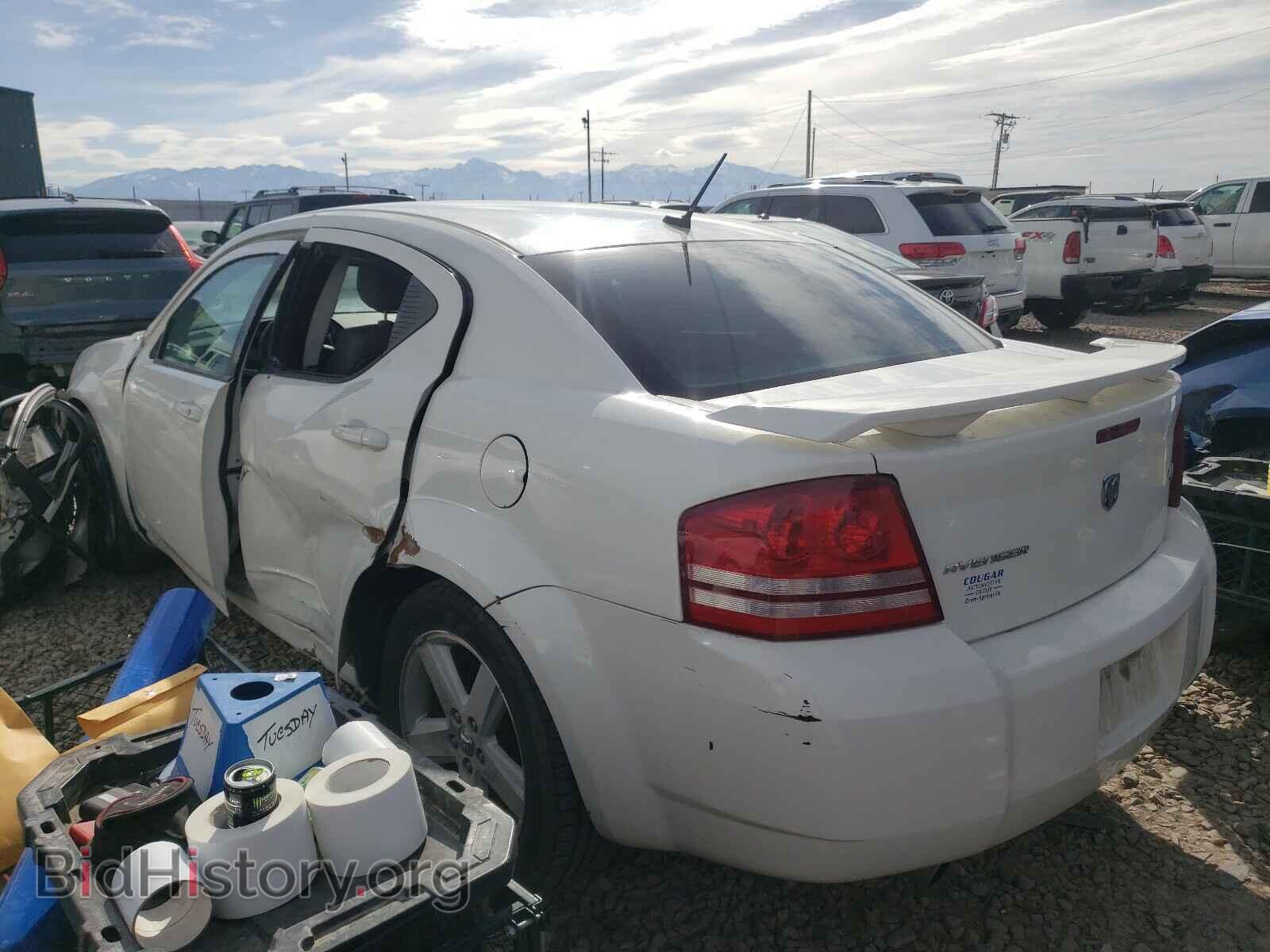 2008 DODGE AVENGER - VIN: 1B3LC76MX8N213612 - Фото 3