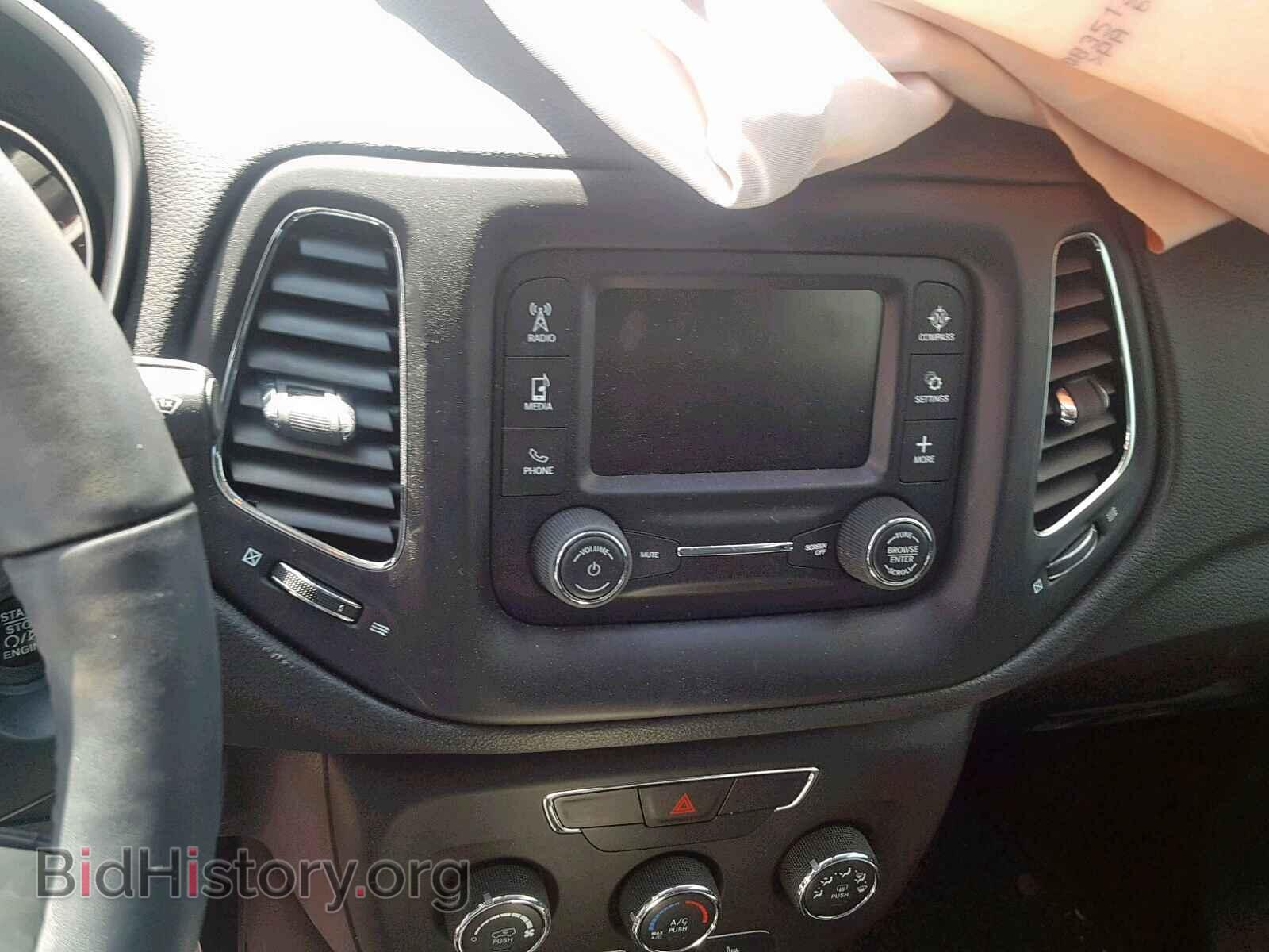 2018 JEEP COMPASS LA - VIN: 3C4NJDBB4JT281488 - Фото 9