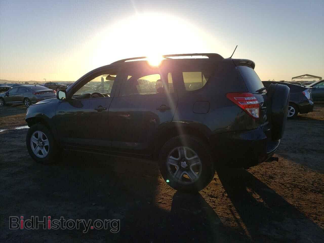 2010 TOYOTA RAV4 - VIN: 2T3ZF4DVXAW044264 - Фото 2