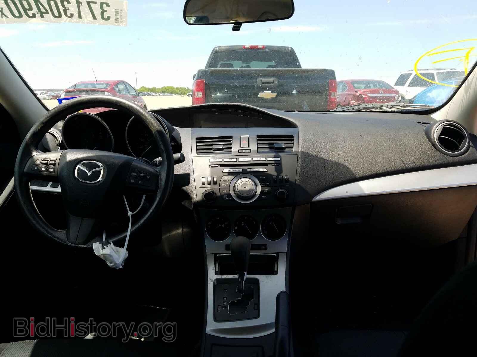 2011 MAZDA 3 - VIN: JM1BL1VF0B1373782 - Фото 9