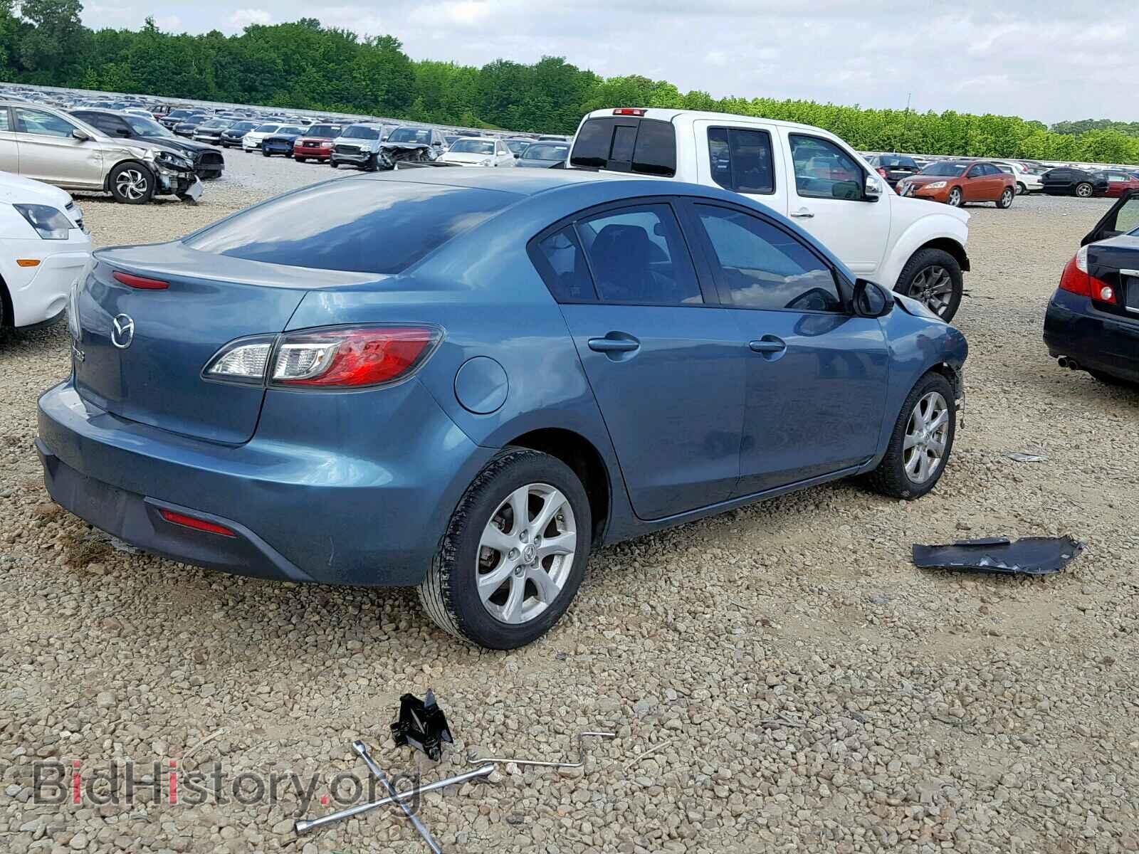 2011 MAZDA 3 - VIN: JM1BL1VF2B1400058 - Photo 4