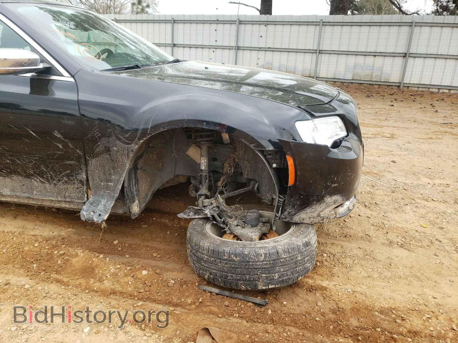 2016 CHRYSLER 300 - VIN: 2C3CCAEG1GH219768 - Фото 9
