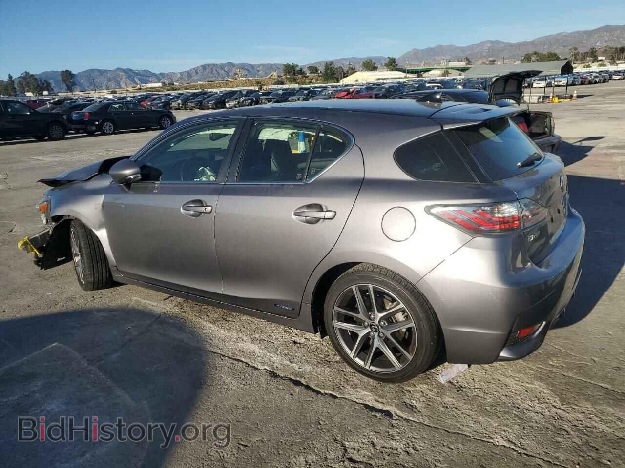2016 LEXUS CT 200 - VIN: JTHKD5BH5G2268326 - Фото 2