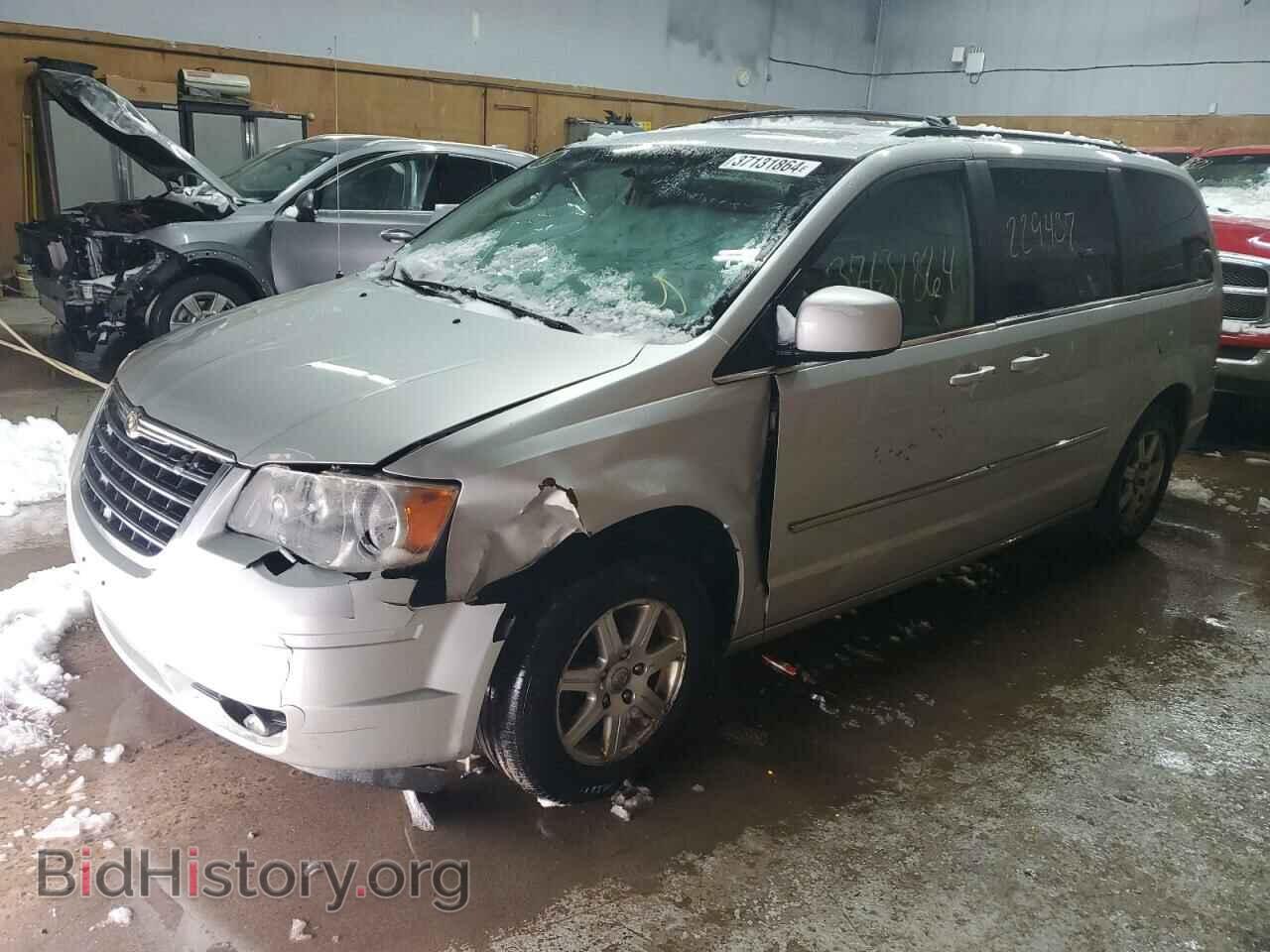 Photo 2A4RR5D1XAR309277 - CHRYSLER MINIVAN 2010