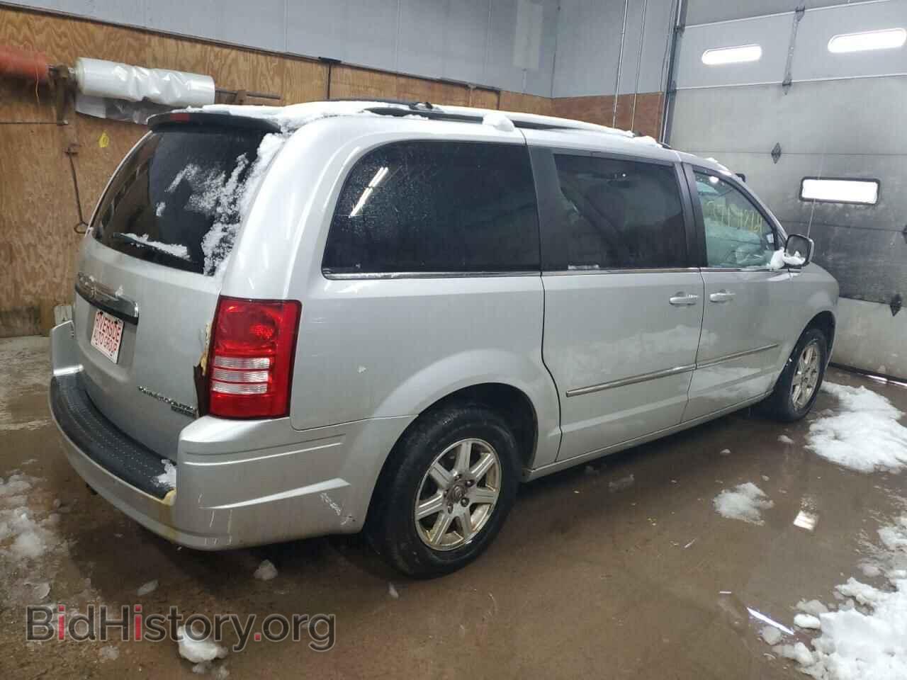 2010 CHRYSLER MINIVAN - VIN: 2A4RR5D1XAR309277 - Фото 3
