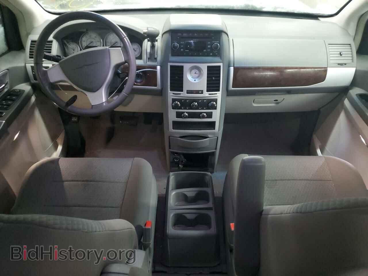 2010 CHRYSLER MINIVAN - VIN: 2A4RR5D1XAR309277 - Фото 8