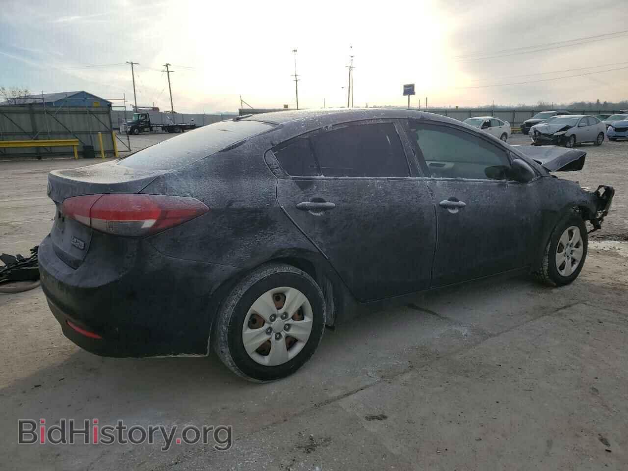 2017 KIA FORTE - VIN: 3KPFK4A71HE040355 - Фото 3