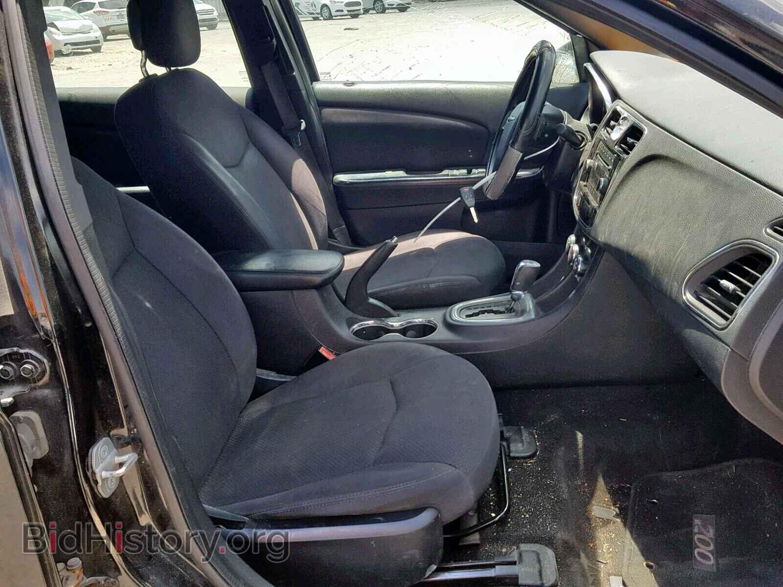 2013 CHRYSLER 200 - VIN: 1C3CCBAB0DN648256 - Фото 5