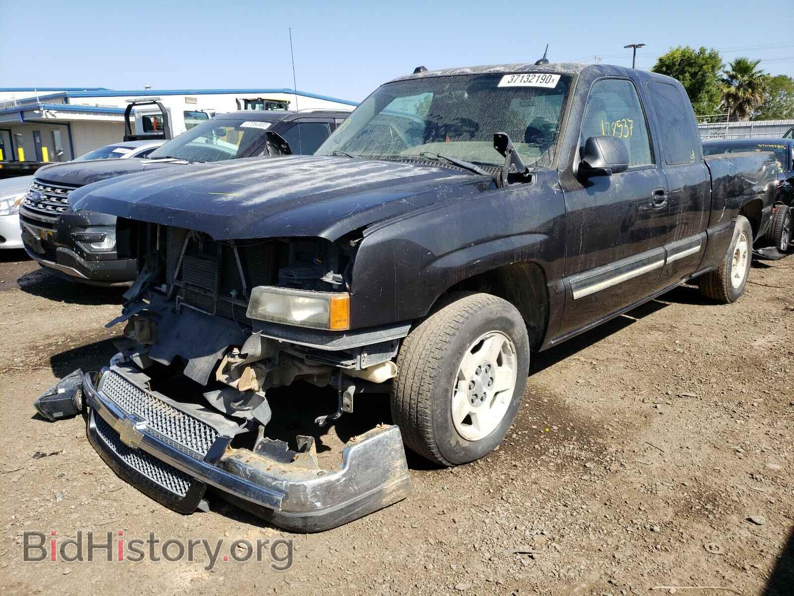 2005 CHEVROLET SILVERADO - VIN: 2GCEC19T651216012 - Photo 2