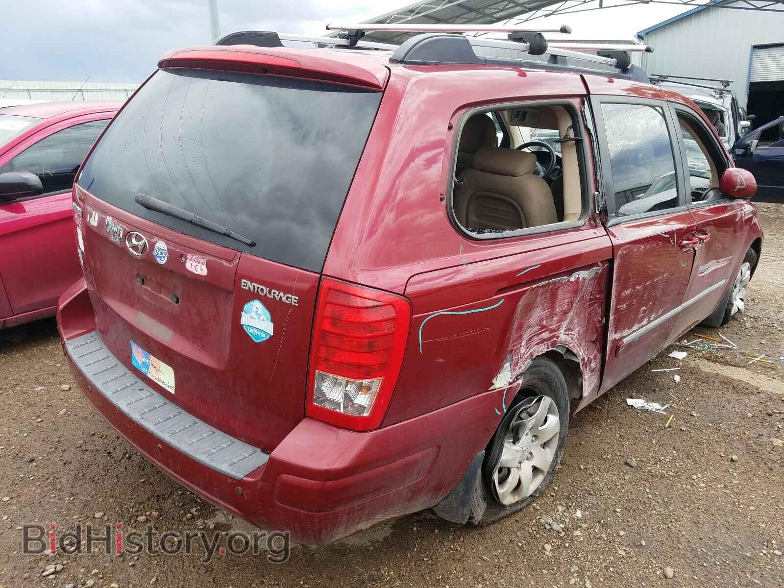 2008 HYUNDAI ENTOURAGE - VIN: KNDMC233286052829 - Фото 4