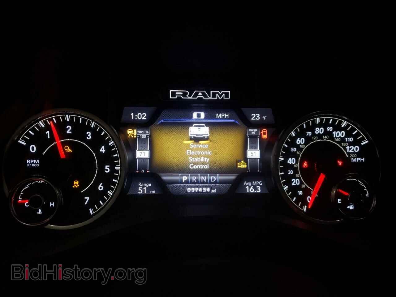 2019 RAM 1500 - VIN: 1C6SRFJT1KN682829 - Фото 9