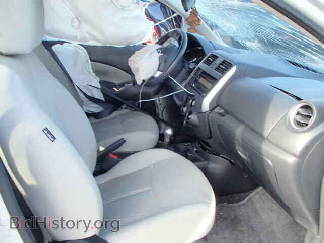 2014 NISSAN VERSA - VIN: 3N1CE2CP6EL366092 - Фото 5