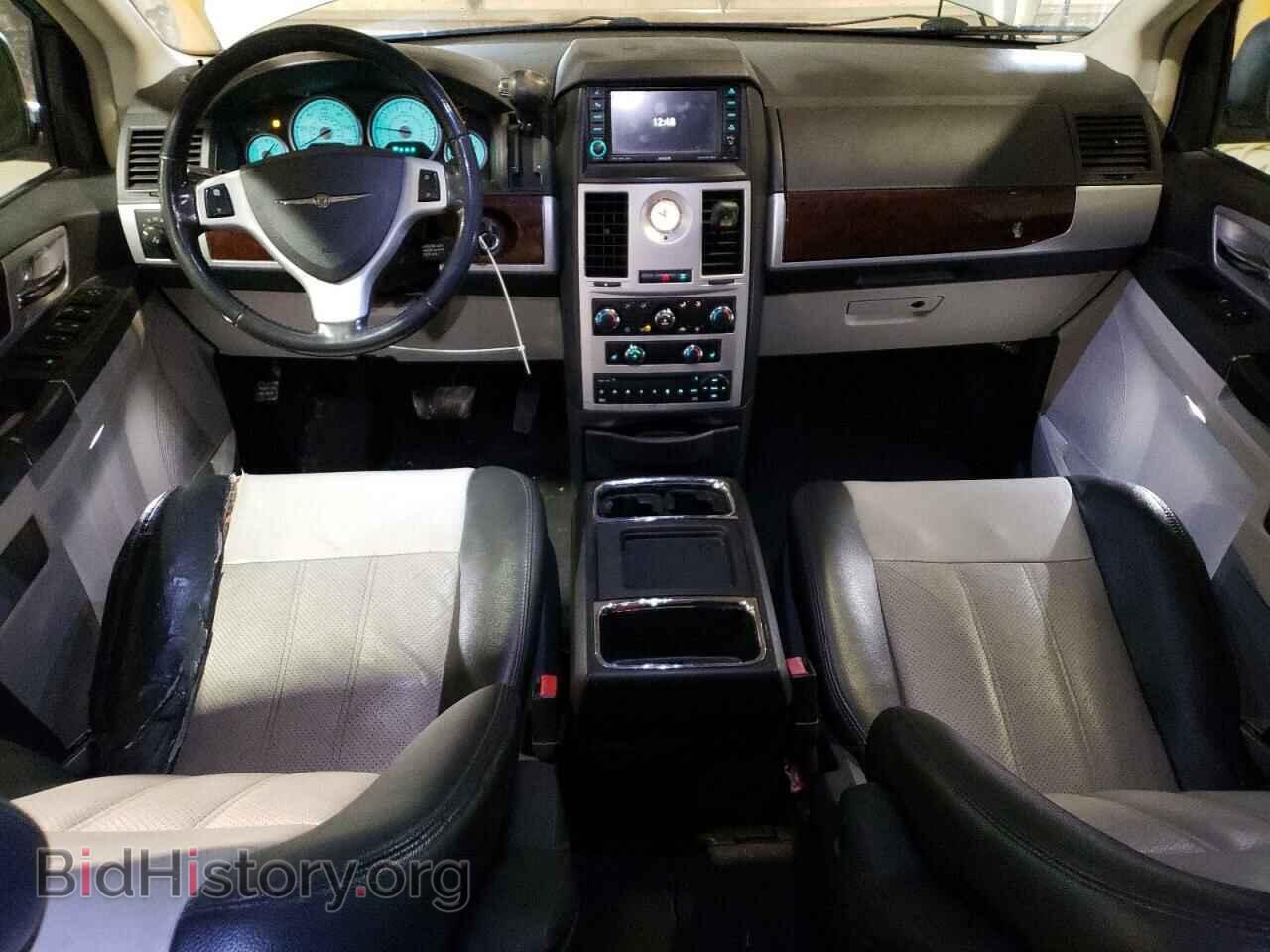 2010 CHRYSLER MINIVAN - VIN: 2A4RR8DX6AR439014 - Photo 8