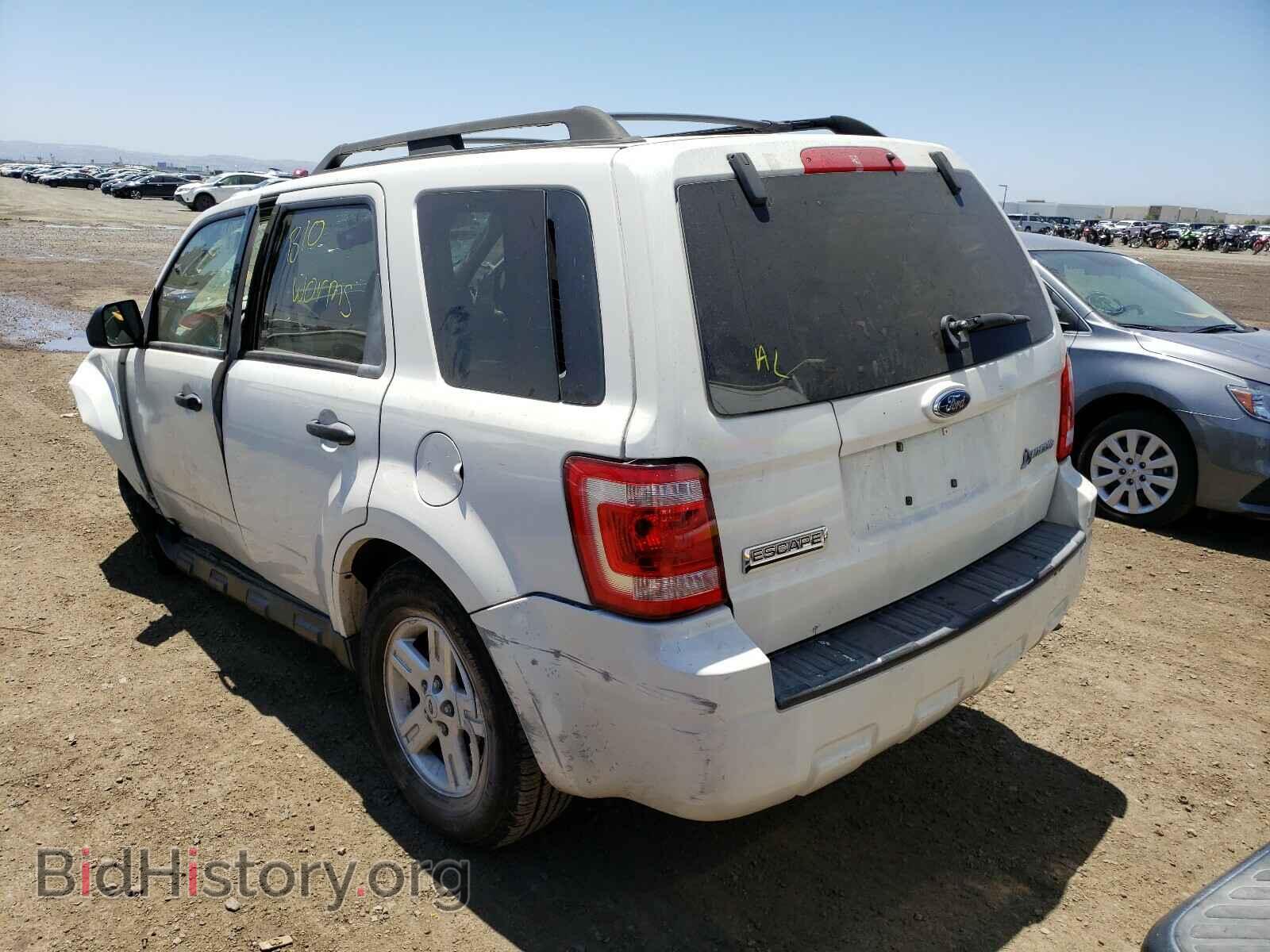 2009 FORD ESCAPE - VIN: 1FMCU49319KA16288 - Фото 3