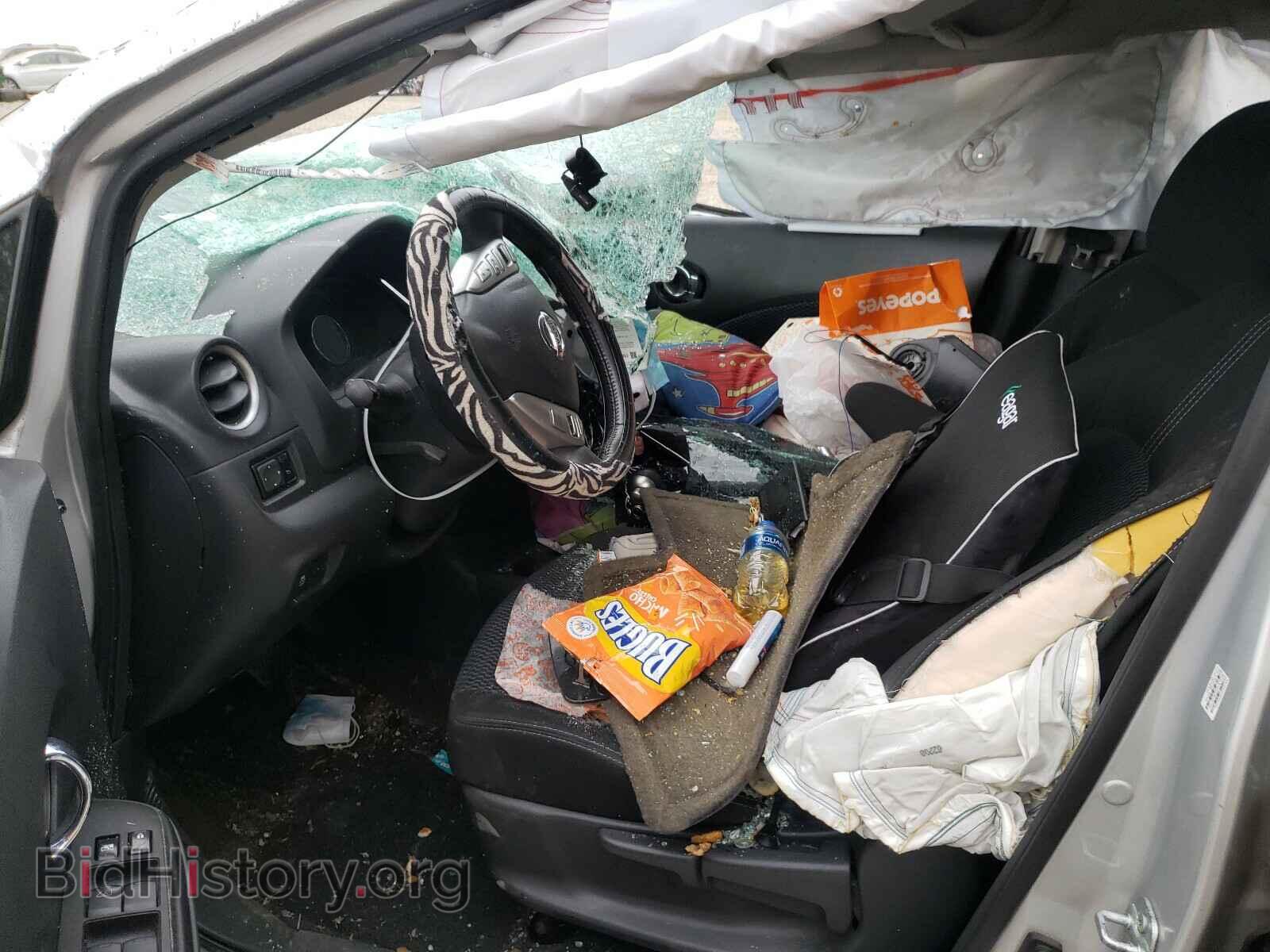 2016 NISSAN VERSA - VIN: 3N1CE2CP0GL385532 - Photo 5