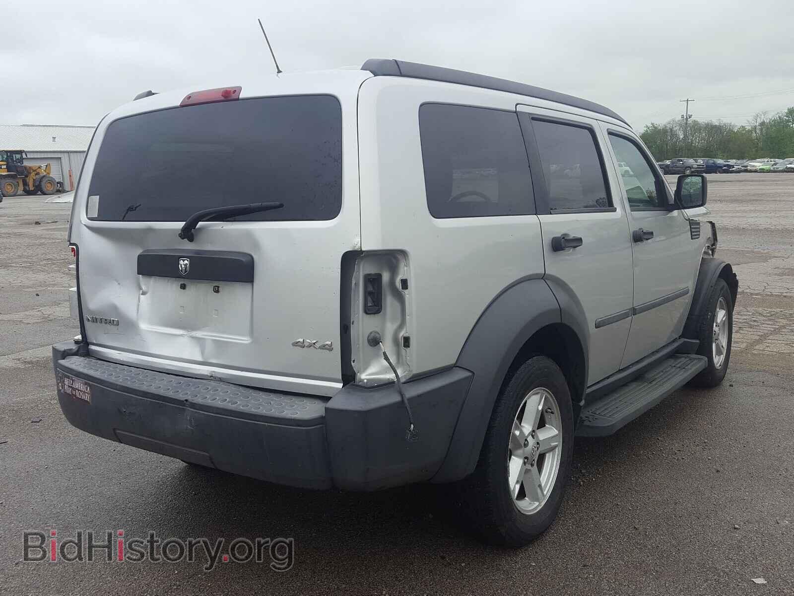 2007 DODGE NITRO - VIN: 1D8GU28KX7W630587 - Photo 4